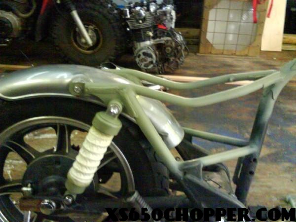 l a0b74f68c0d13d221de7210f7b4ab4a9 1983 Yamaha XS650/ Drop Seat