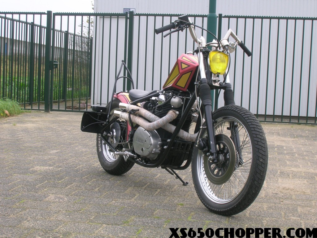 dscn1186 1024x768 xs650 Barhopper