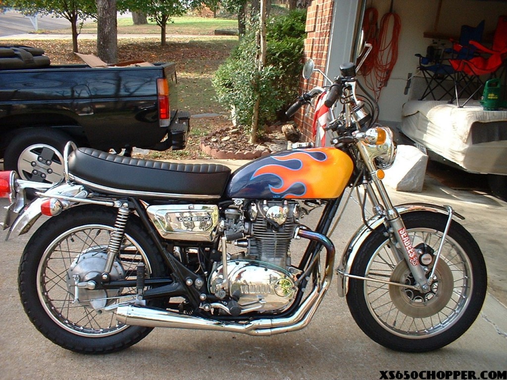 noid newtank 1024x768 Blue Youngblood 1972 xs650