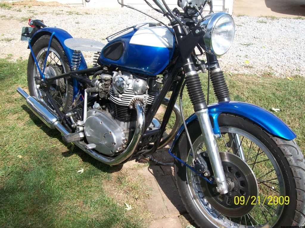 noid 048 1024x768 50s Triumph look alike