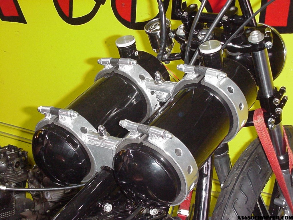 twin tanks mounted close up 1024x768 TOXIC. our Industrial bobber