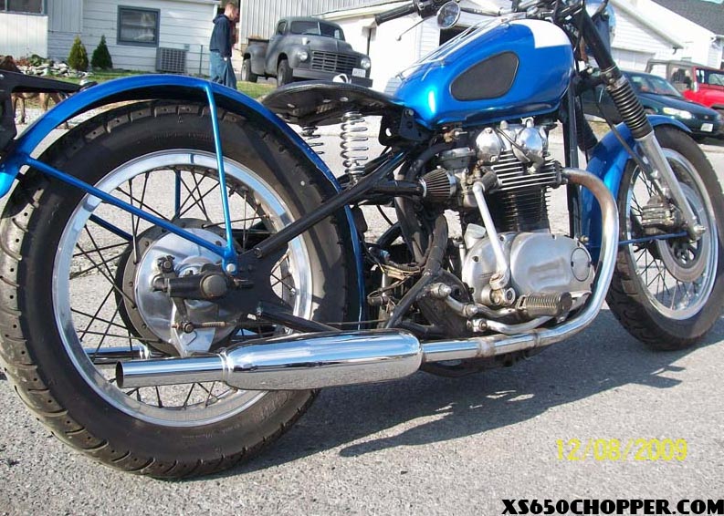  update on the 50s Triumph look alike