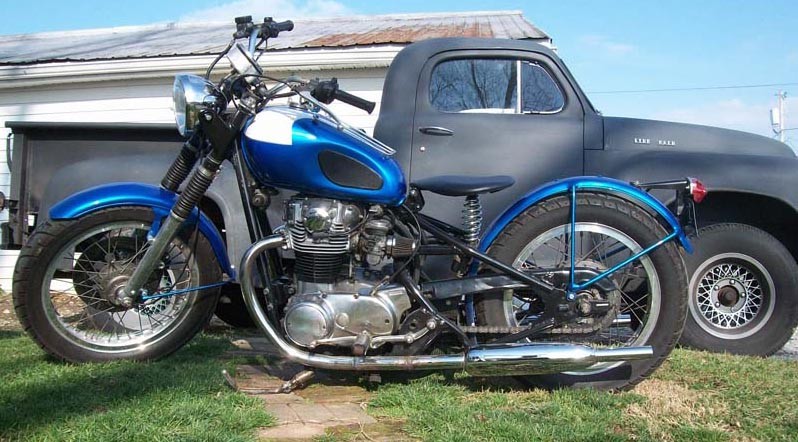  update on the 50s Triumph look alike