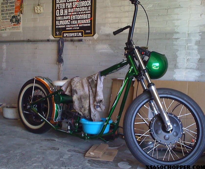 noid-old_bike,_engine_pulled