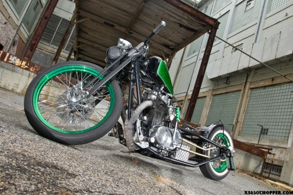 noid 611270217 3tsfa L 587x390  low and long black and green  xs650