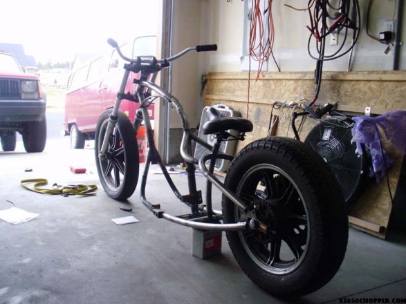 noid P4190865 587x440 Schwinn lookin bike