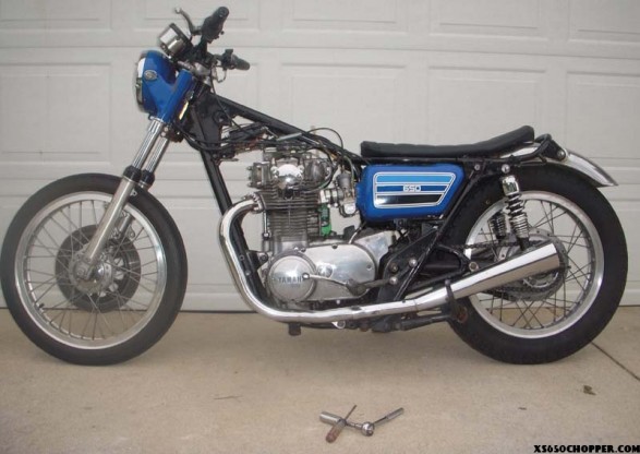 DSCN20271 587x416 Teds A ttack bars and My blue 1977 D