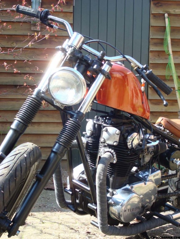 noid bobber 002 587x782 Dutch bobber.