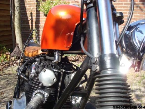 noid bobber 003 587x440 Dutch bobber.