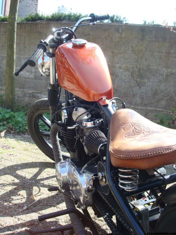 noid bobber 007 587x782 Dutch bobber.