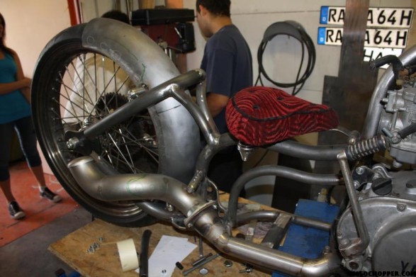 xs650-chop-noid-h13 xs650 chop noid h13 587x391 Hustler 23 Roller