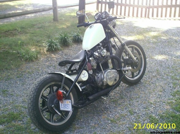xs650 chop noid S3000060 587x440 Black and White