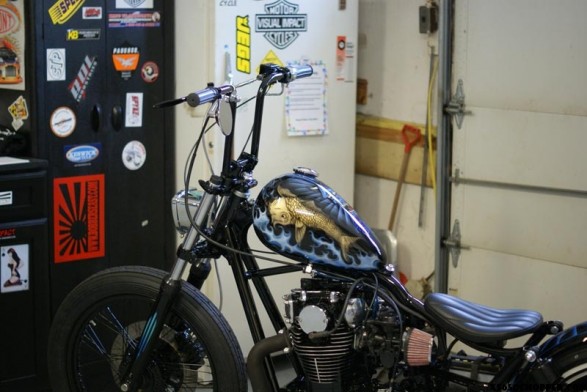 xs650 chop DSC04865 587x392 VISUAL IMPACT BRAT BUILD