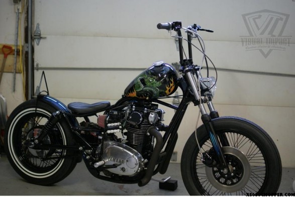 xs650 chop DSC04866logoedit 587x392 VISUAL IMPACT BRAT BUILD