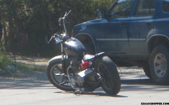 xs650 chop noid The Bastard 587x366 Built with a Hacksaw and a Drill Press UPDATE   Shes ALIVE