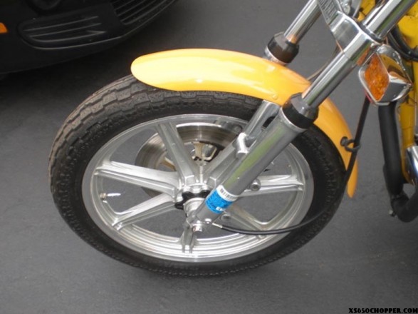 xs650-chop-noid-xs650_bobber_5 xs650 chop noid xs650 bobber 5 587x440 Yellow Bobber