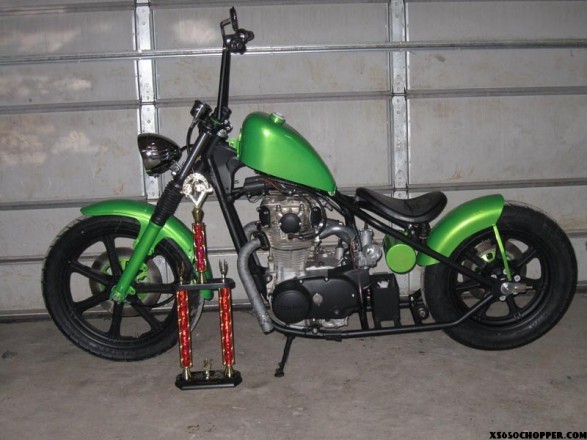 xs650 chop noid 100 587x440 1979 XS650 (100% Powder, no liquid paint)
