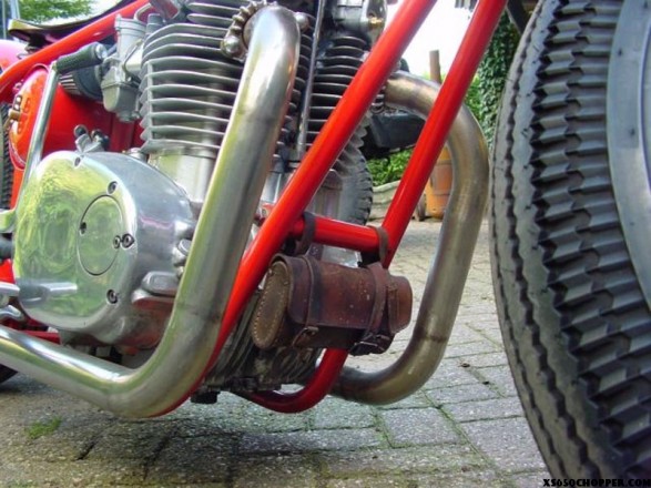 xs650 chop DSC00022 587x440 Boardchop By  R.T. Choppers