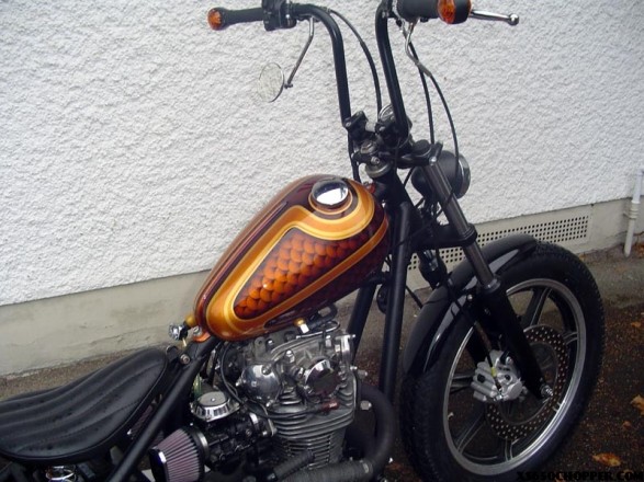 xs650 noid DSC038241 587x440 Udo Sacher   German Bobber
